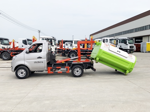 长安小勾臂垃圾车